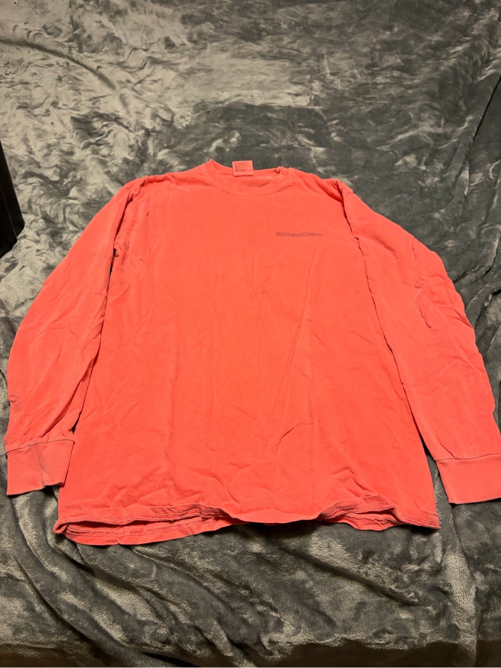 Comfort Colors Coral Long Sleeve Crewneck Tee